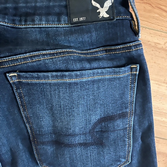 American Eagle High Rise Skinny Jean - Picture 3 of 4